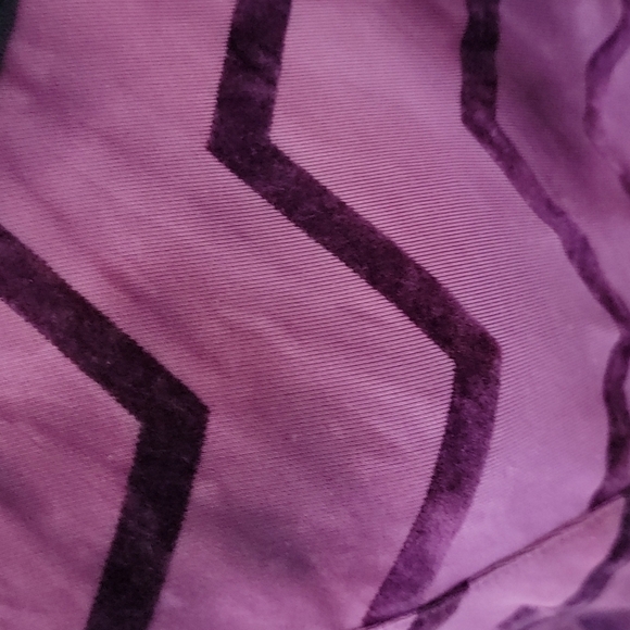 3x purple chevron top. - Picture 3 of 4